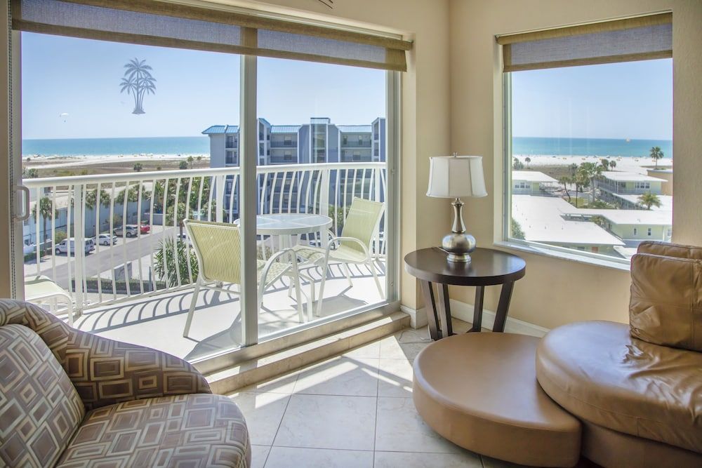 Crystal Palm Beach Resort 1