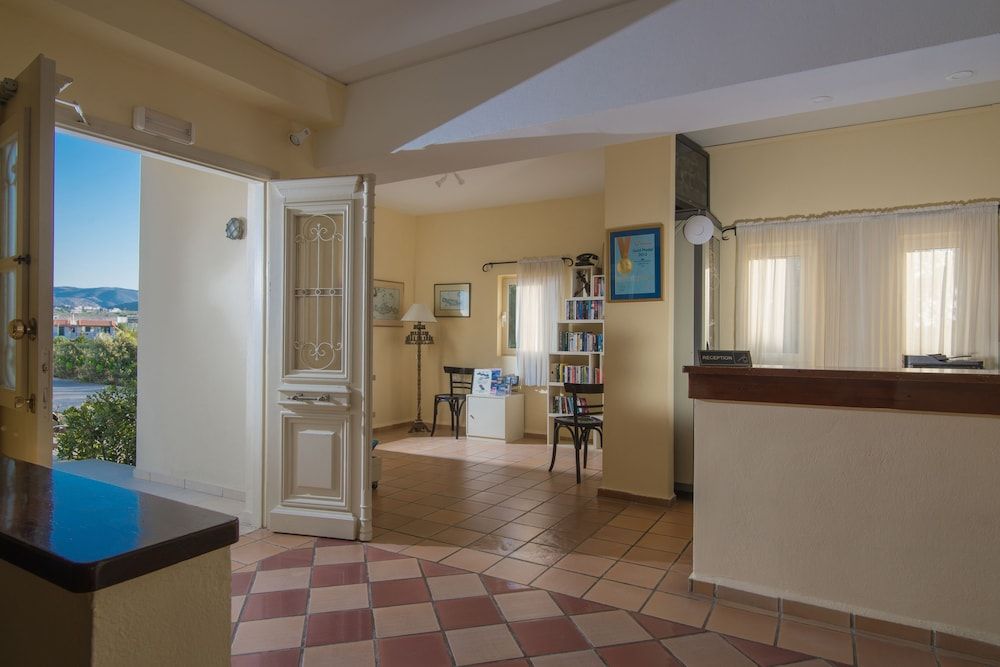 Ourania Apartments 2