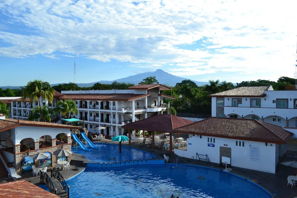 Maria Isabel 4 estrelas em Colima