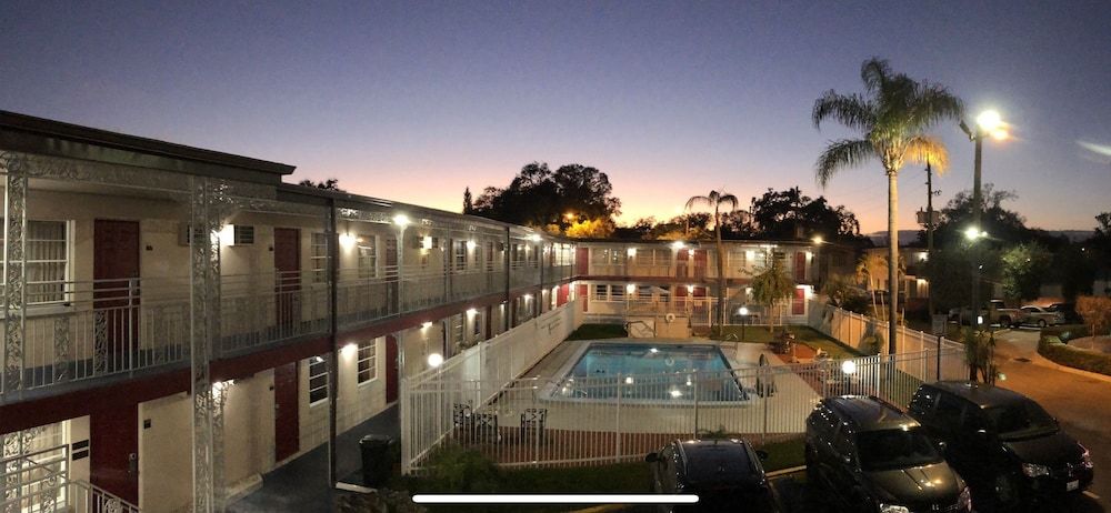 Budget Inn St Petersburg 2 étoiles à Saint-Pétersbourg