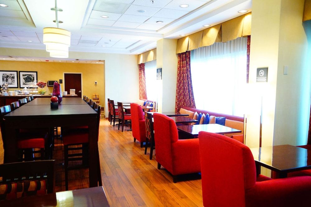 Holiday Inn Express GDL Aeropuerto 2 Holiday Inn Express GDL Aeropuerto 2