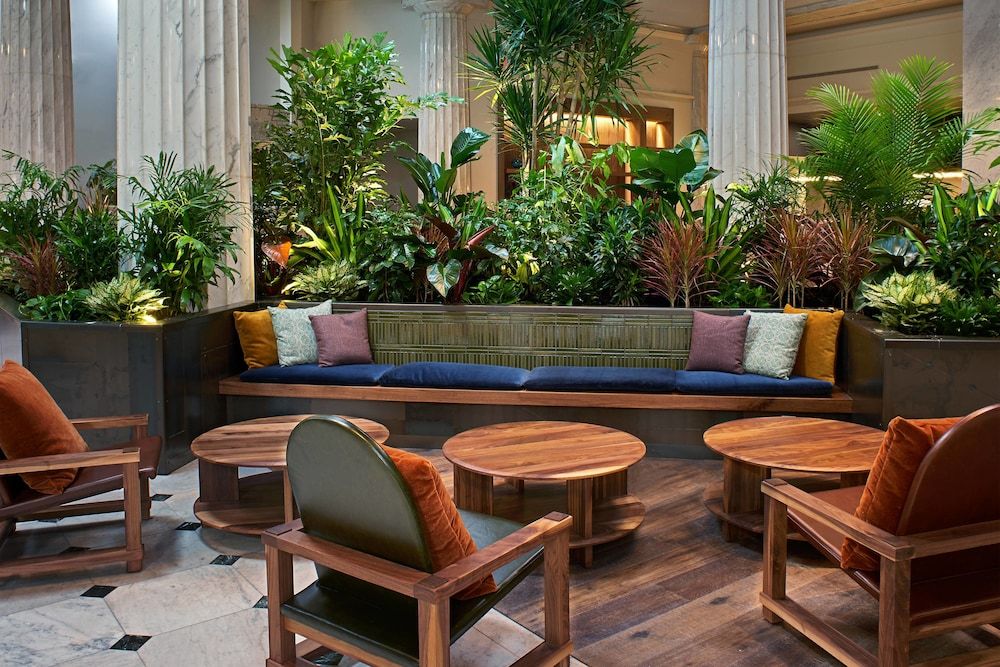 Emery, Autograph Collection Hotel 2