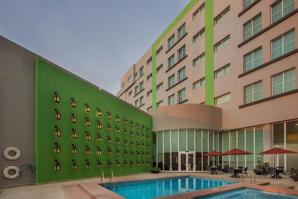 Hs Hotsson Smart León Centro Max 1