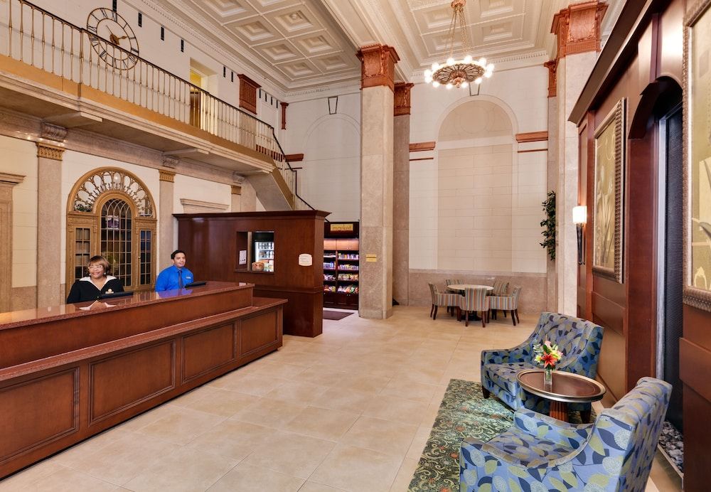 Springhill Suites Marriott Baltimore Downtown/Inner Harbor 2