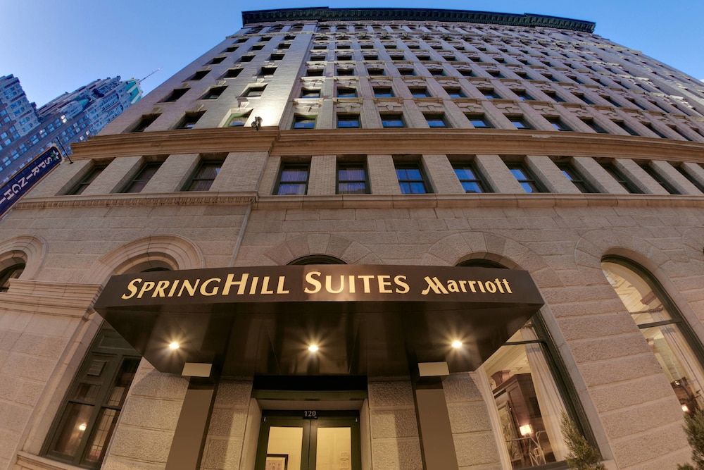 Springhill Suites Marriott Baltimore Downtown/Inner Harbor 1