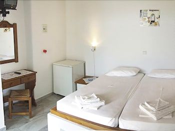 Surfing Beach village 3