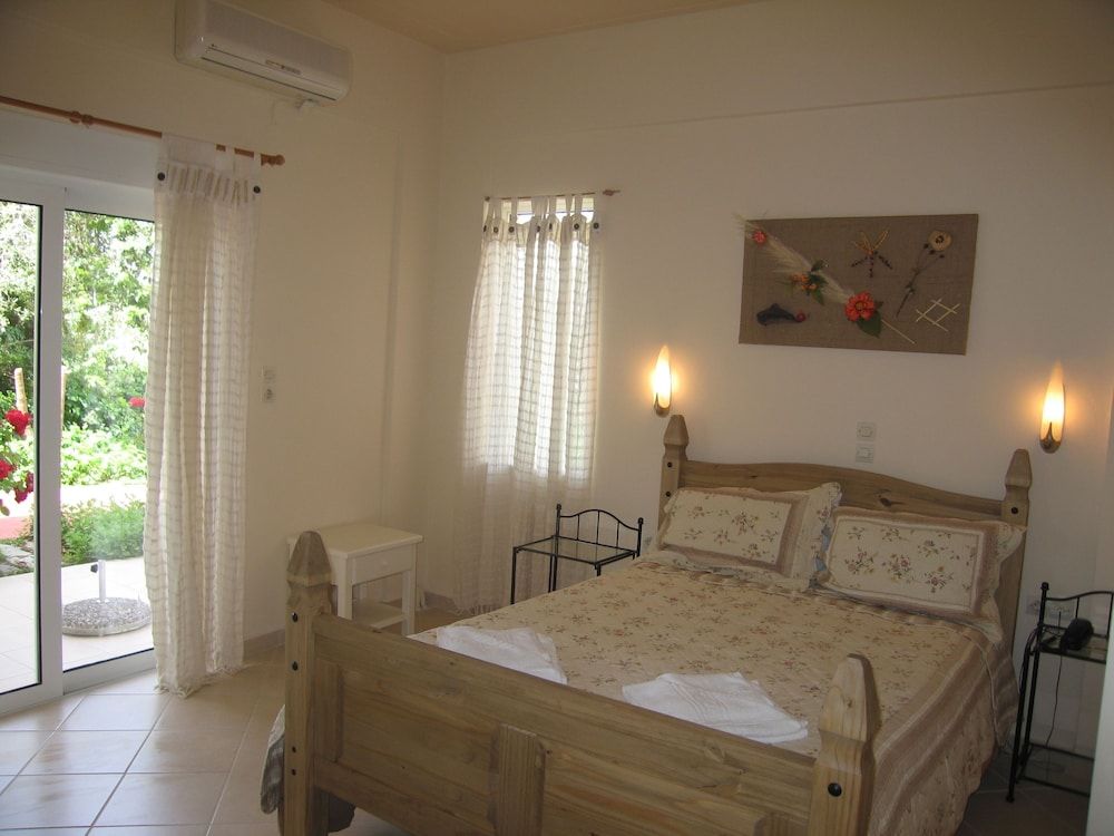 New Kydonia Suites & Studios 2