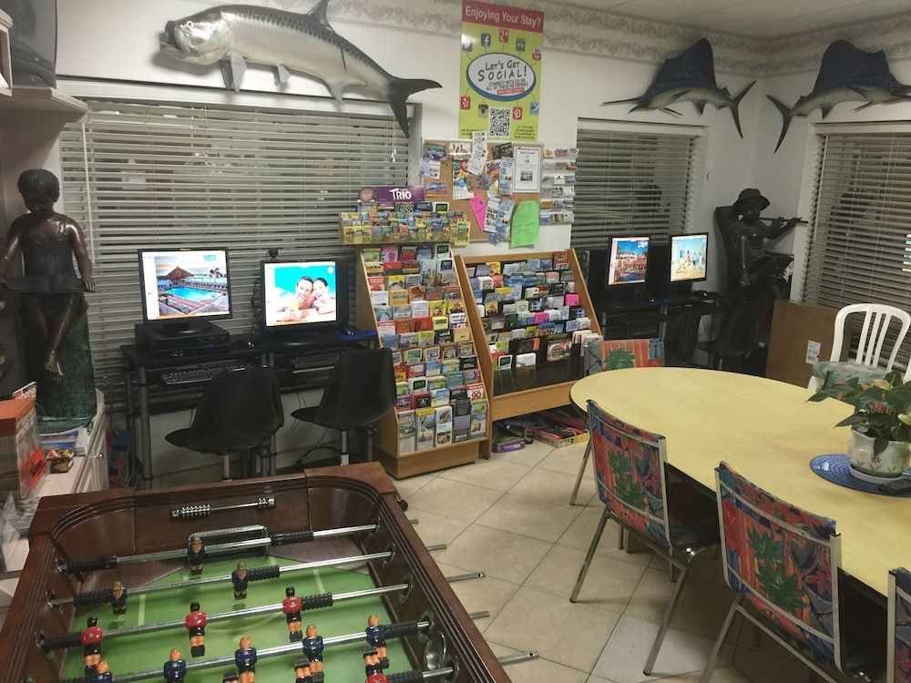 Bay Palms Waterfront Resort Hotel and Marina 3