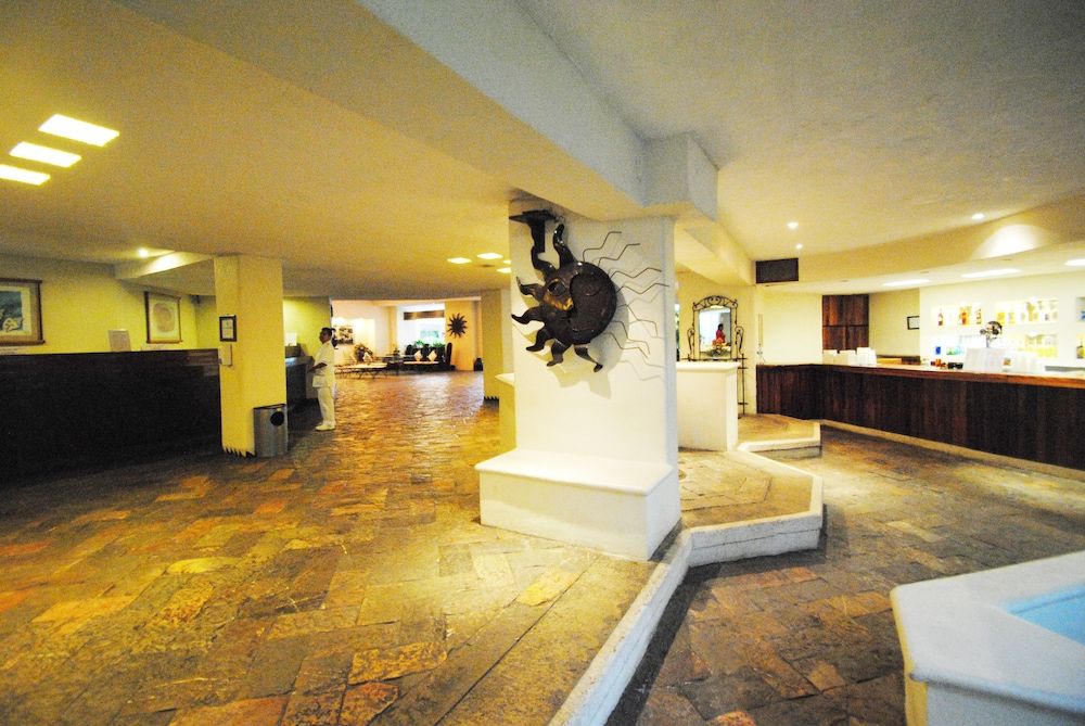 Fontan Ixtapa Beach Resort & Centro de Convencione 2