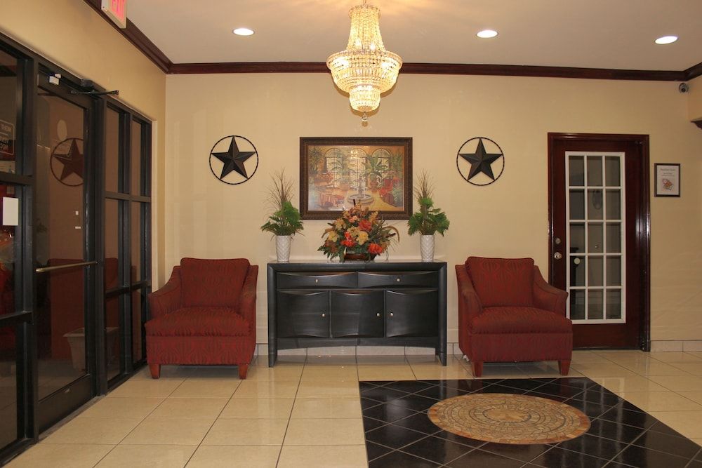 Texas Inn and Suites McAllen 3