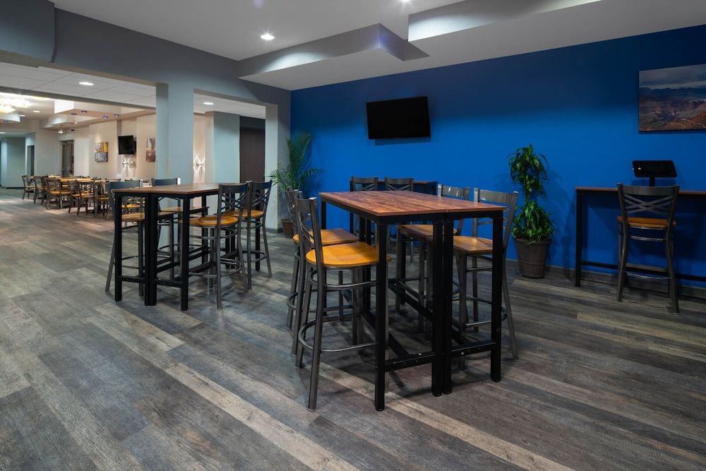 Baymont by Wyndham Las Vegas South Strip 2