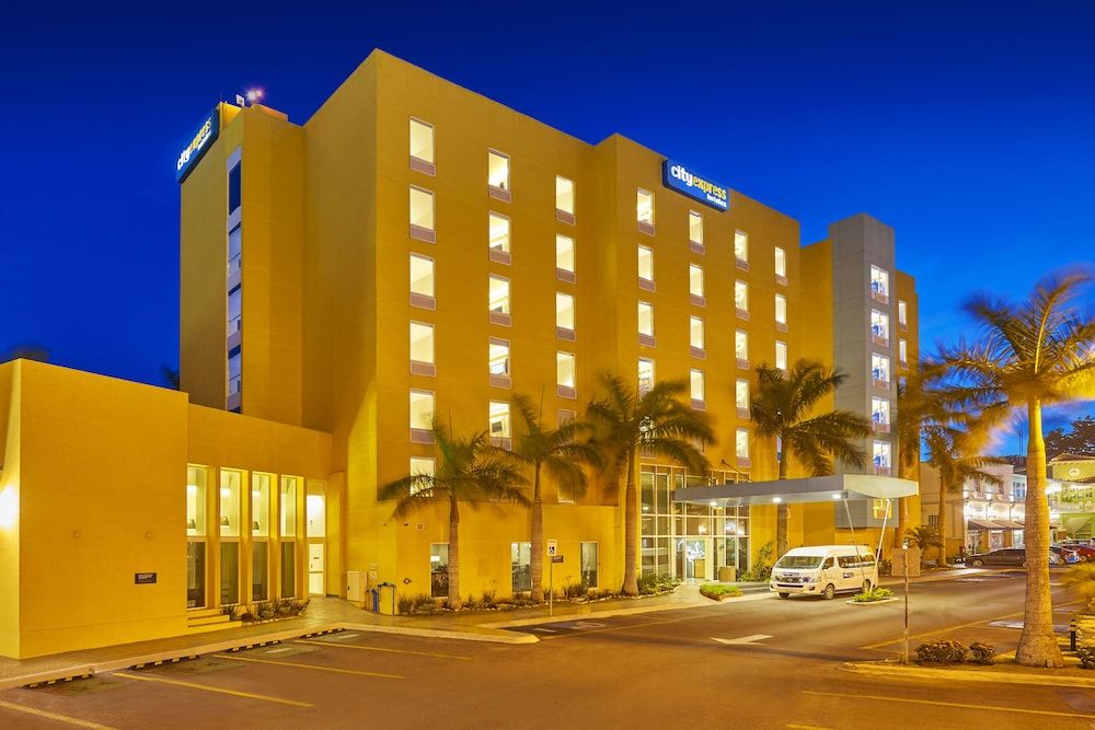 City Express Tampico 4 estrellas en Tampico