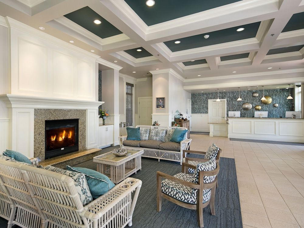 Avila Lighthouse Suites 2