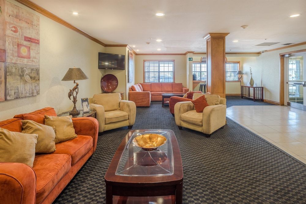 Microtel Inn and Suites By Wyndham Culiacan 3