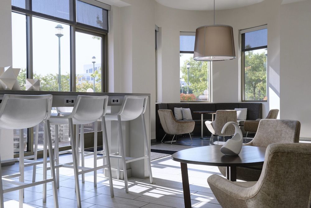 Newport News Marriott at City Center 3