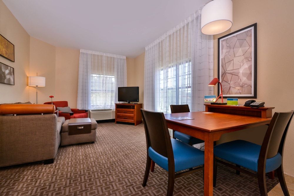 TownePlace Suites Thousand Oaks Ventura County 3