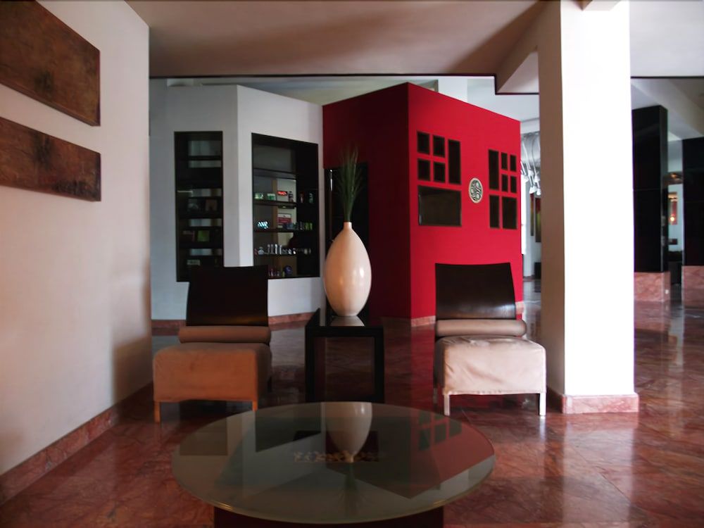 Hotel Colon Plaza Business Class 3