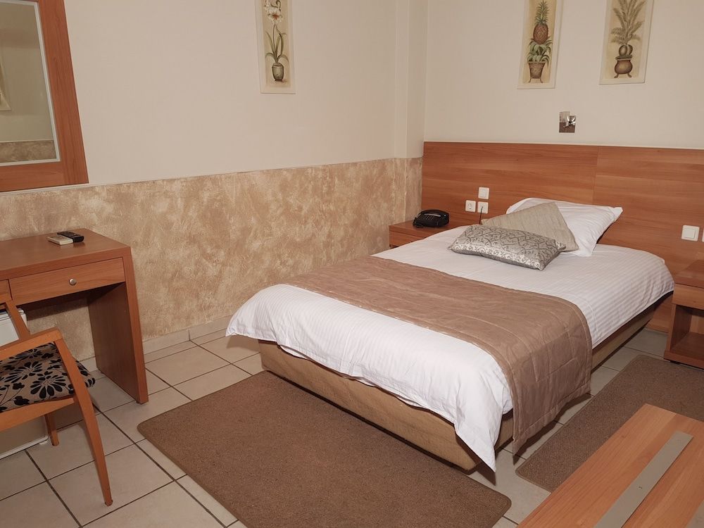 Ideal 2 étoiles à Le Pirée