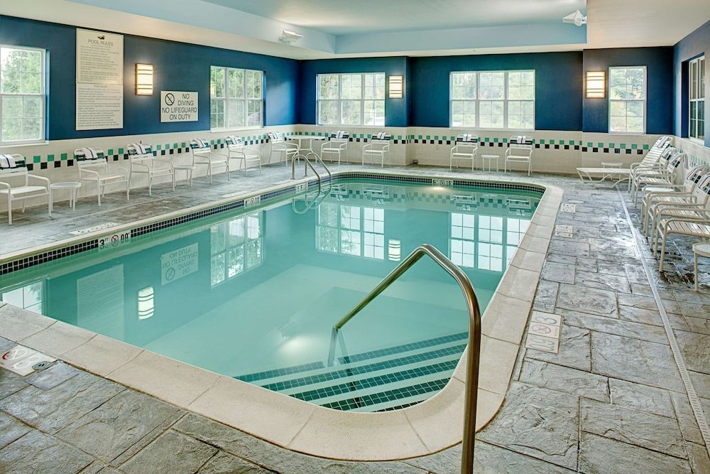 Homewood Suites by Hilton Portsmouth 1