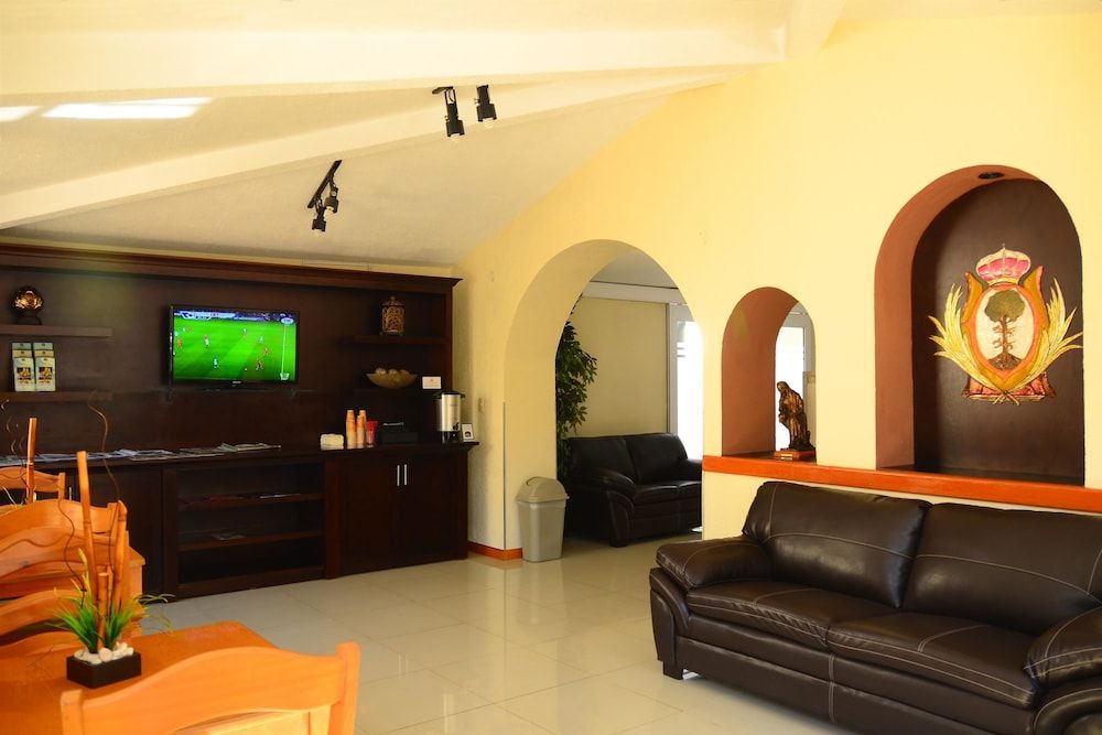 Best Western Plus Plaza Vizcaya 2