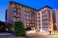 Trademark Collection By Wyndham Lazart