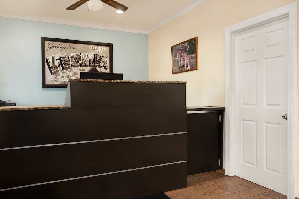 Super 8 by Wyndham Florida City/Homestead 3