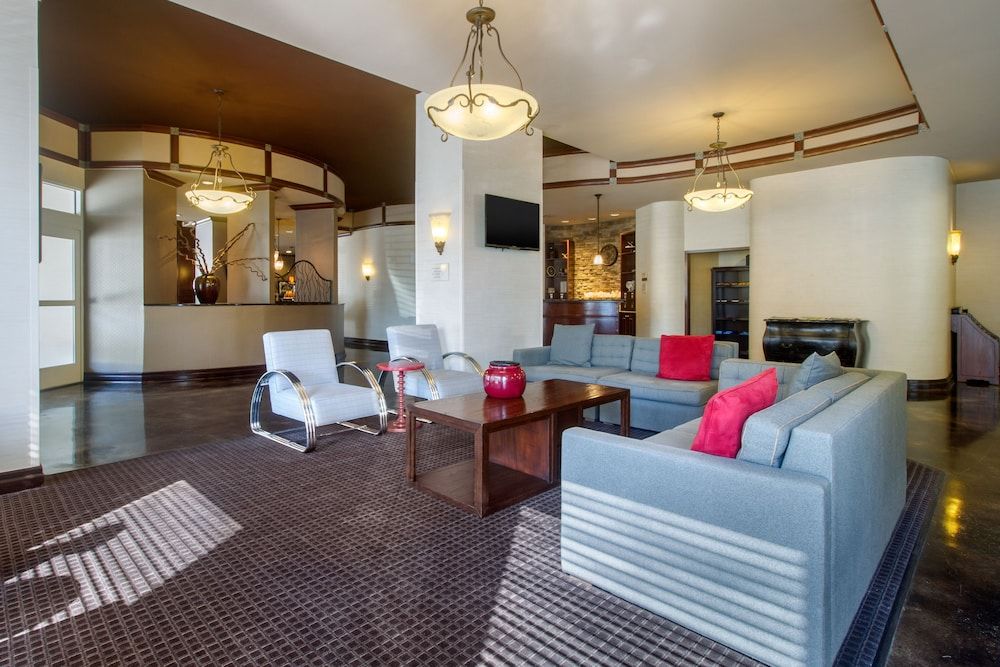 Cumberland House Knoxville 1