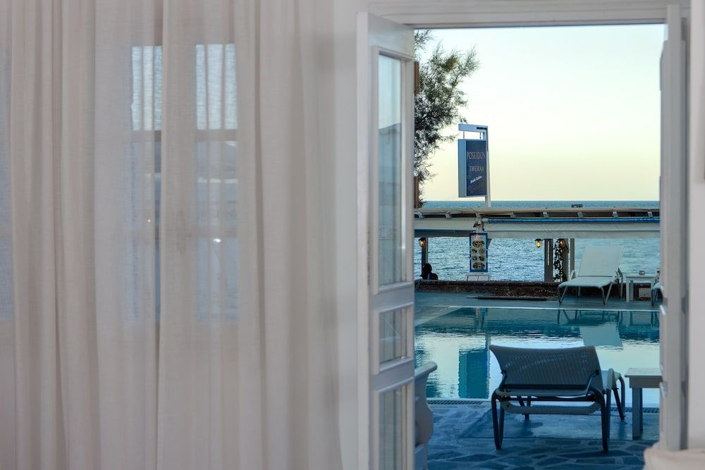 Poseidon Beach Hotel 2