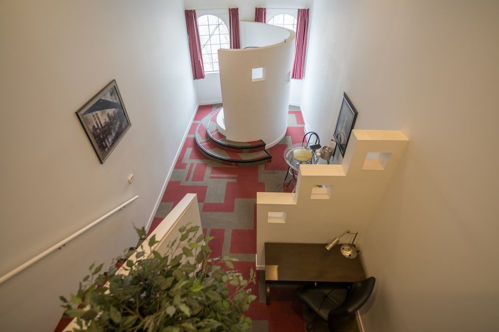 Chateau Avalon, Ascend Hotel Collection 2
