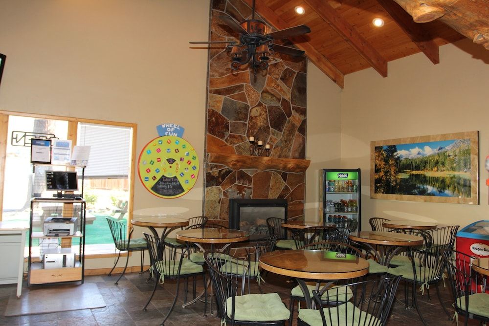 Big Pines Mountain House 2