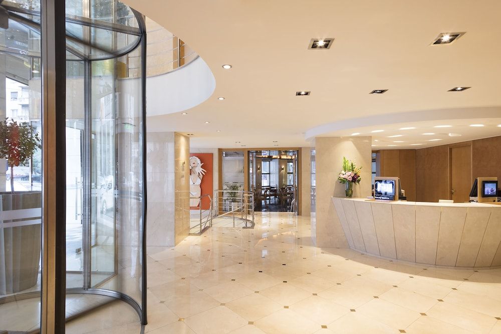 Melia Athens 2