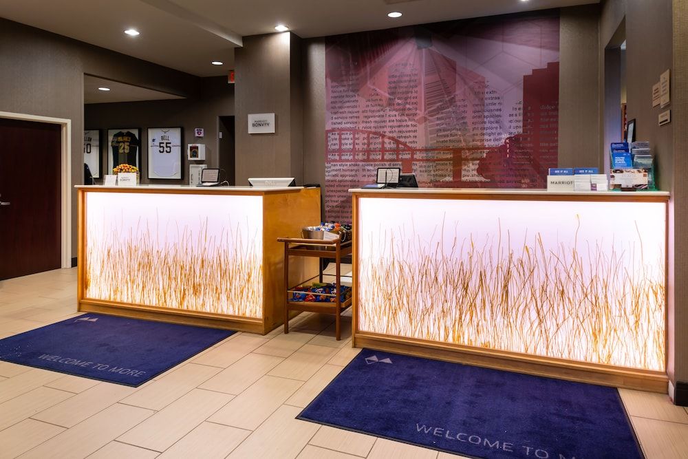 Springhill Suites by Marriott Pittsburgh North Shore 2