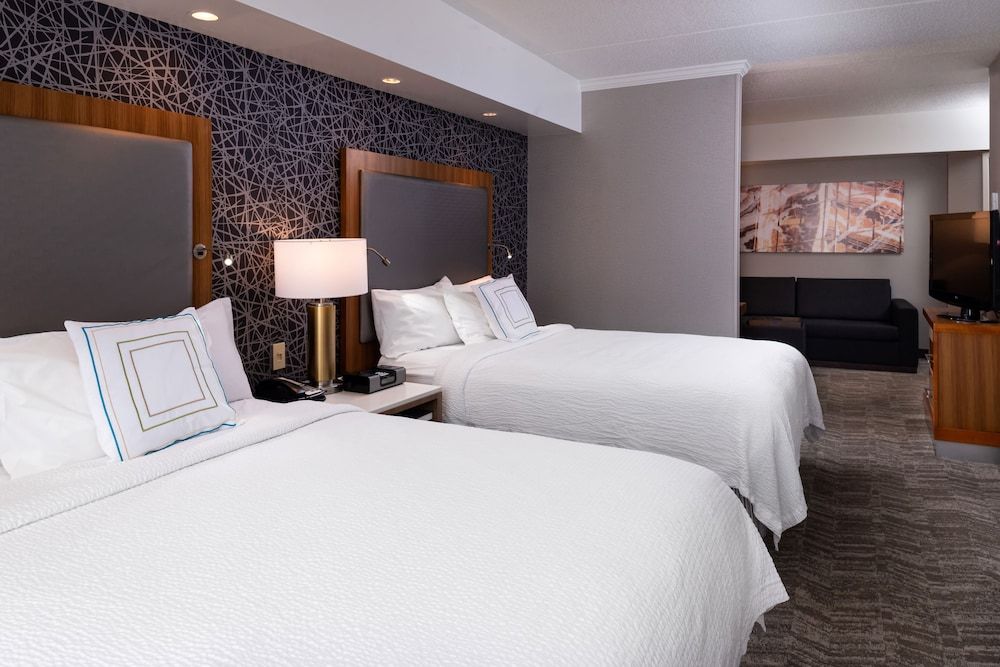 Springhill Suites by Marriott Pittsburgh North Shore 3