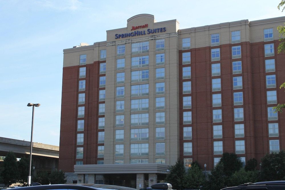 Springhill Suites by Marriott Pittsburgh North Shore 1