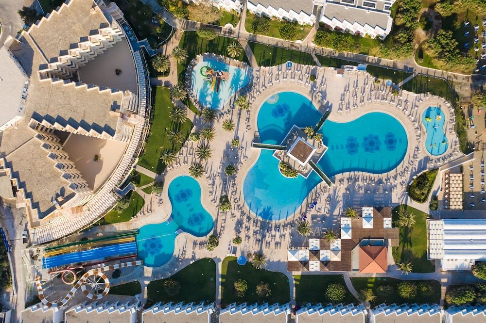 Atlantica Ocean beach Resort 5 estrelas em Plataniás