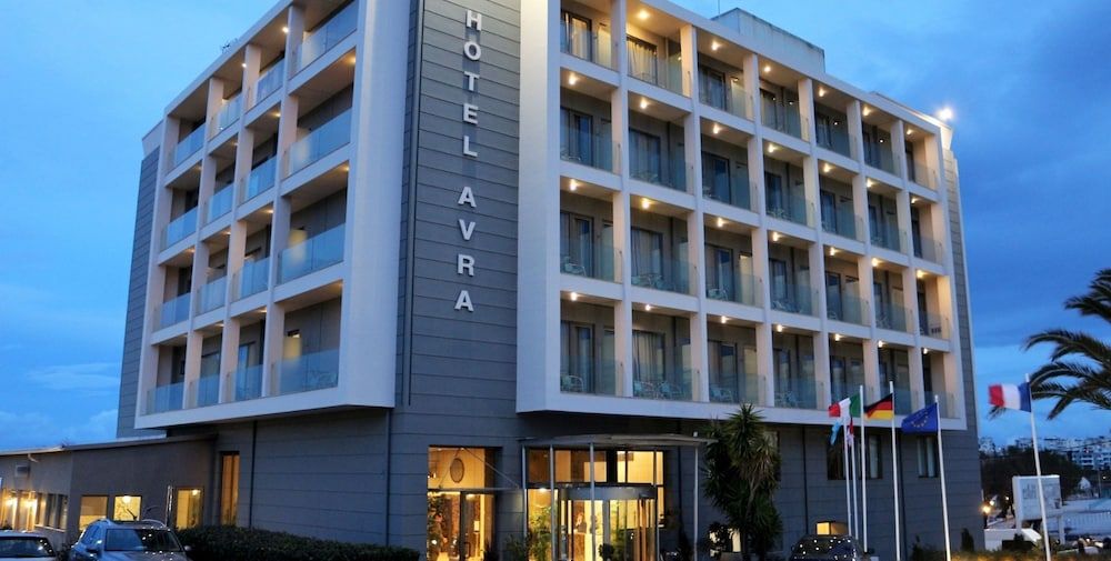 Avra 4 étoiles à Rafína