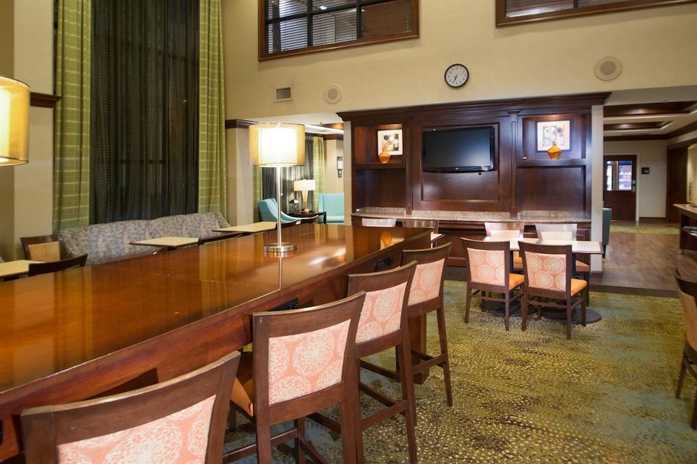 Hampton Inn Linden 3