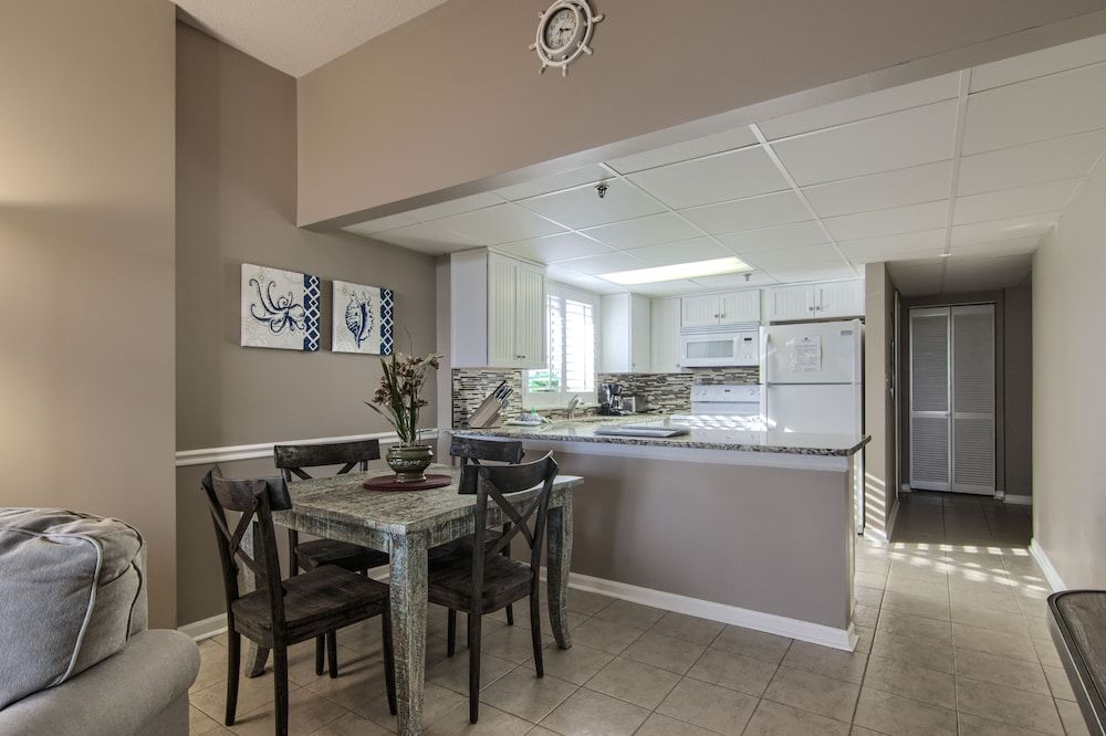 Litchfield Beach & Golf Resort 3