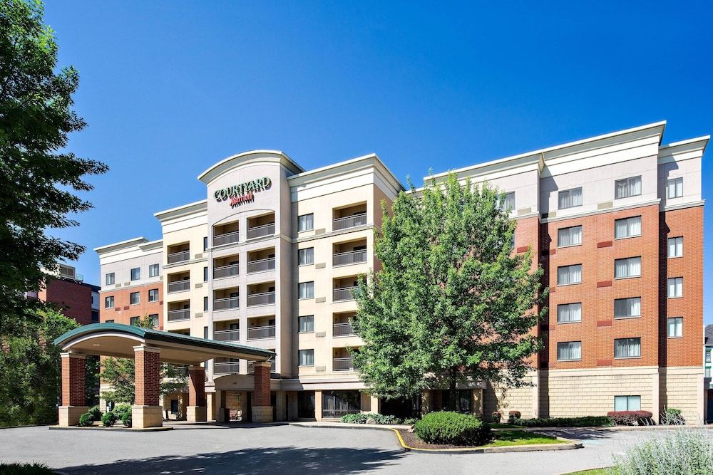 Courtyard by Marriott Pittsburgh Shadyside 1