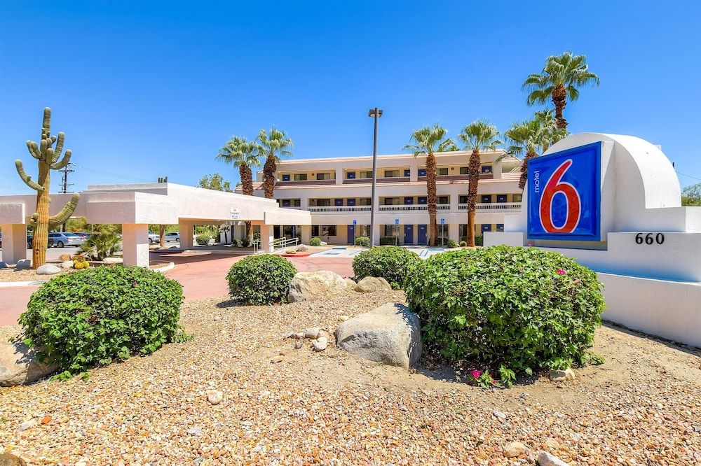 Motel 6 Palm Springs Downtown 2 estrelas em Palm Springs