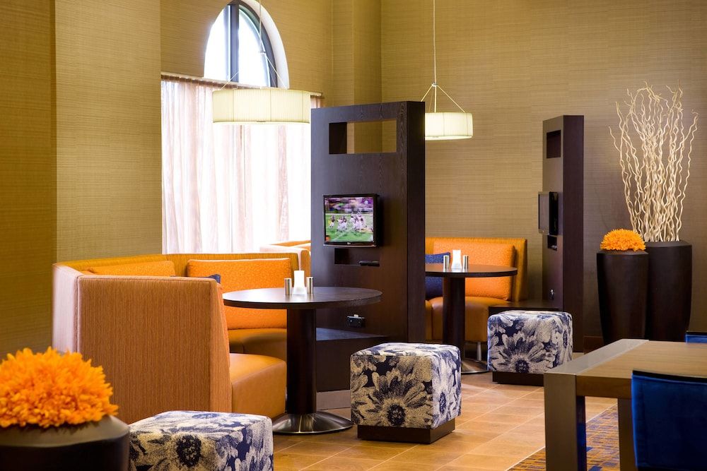 Courtyard by Marriott Newark Silicon Valley 3