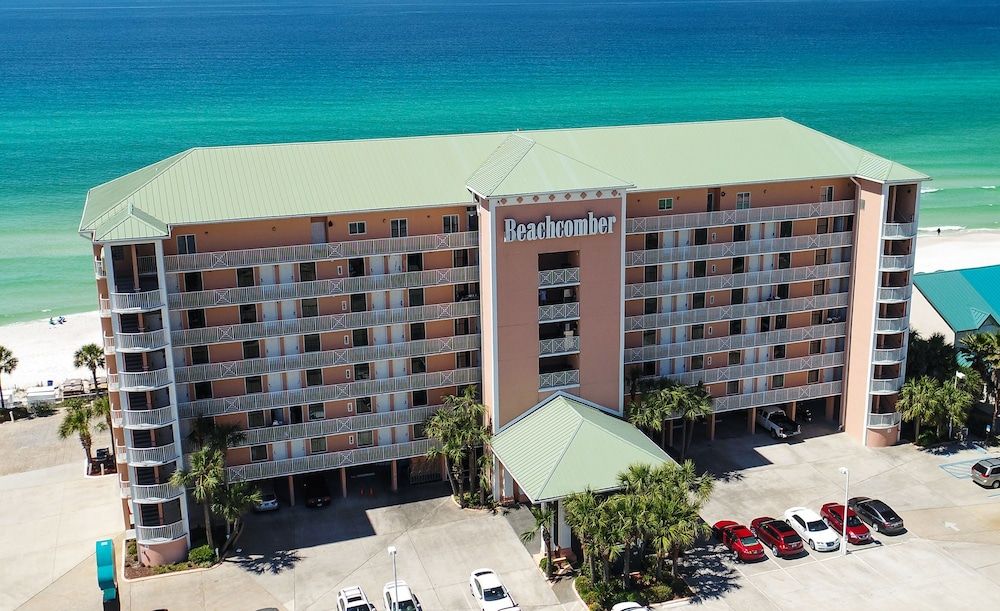 Beachcomber Beachfront Hotel, a By The Sea Resor 1