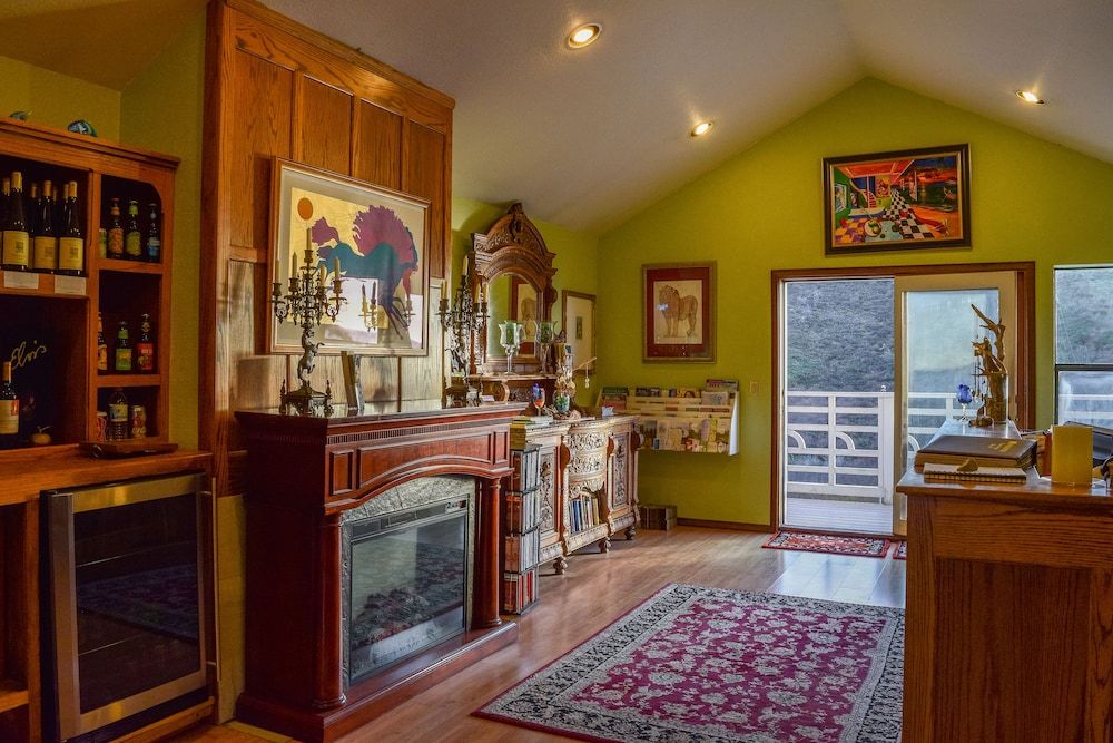 Wharf Master's Inn 2