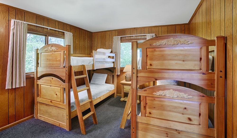 Deer Creek Lodge & Conference Center 3
