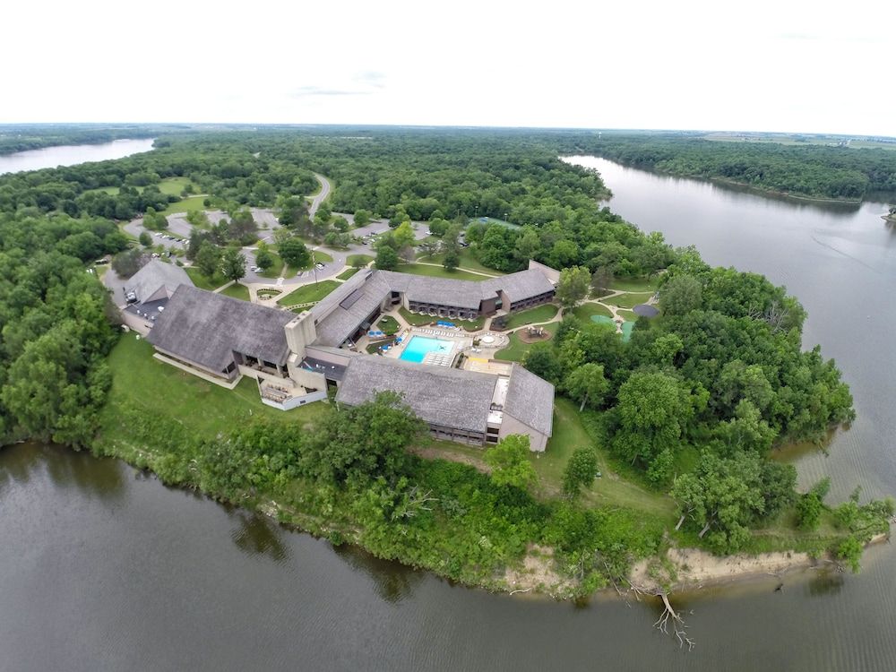 Deer Creek Lodge & Conference Center 1