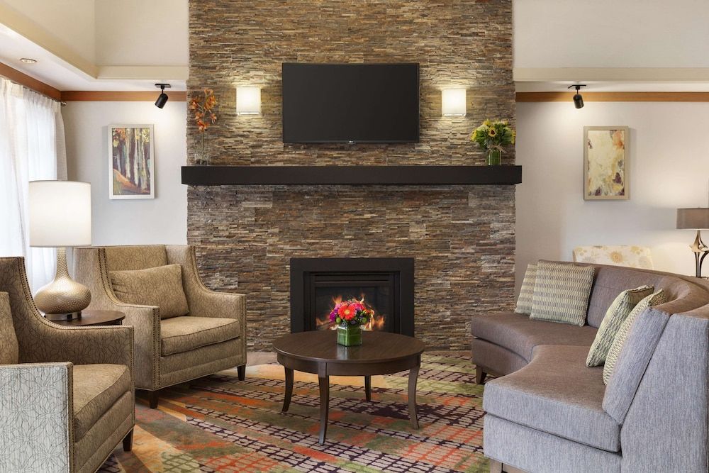 Homewood Suites by Hilton San Francisco Airport North 3