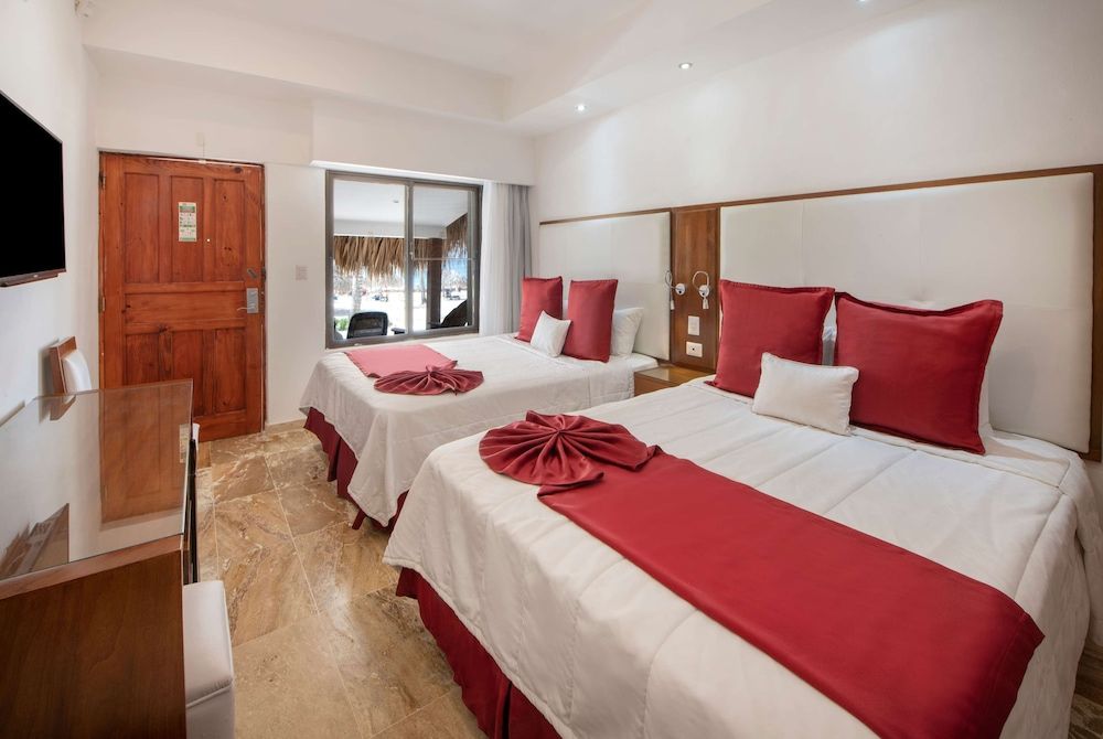 Viva Wyndham Dominicus Beach Resort - All Inclusive 1