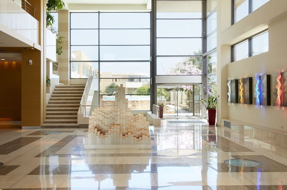 Minoa Palace Resort & Spa 3