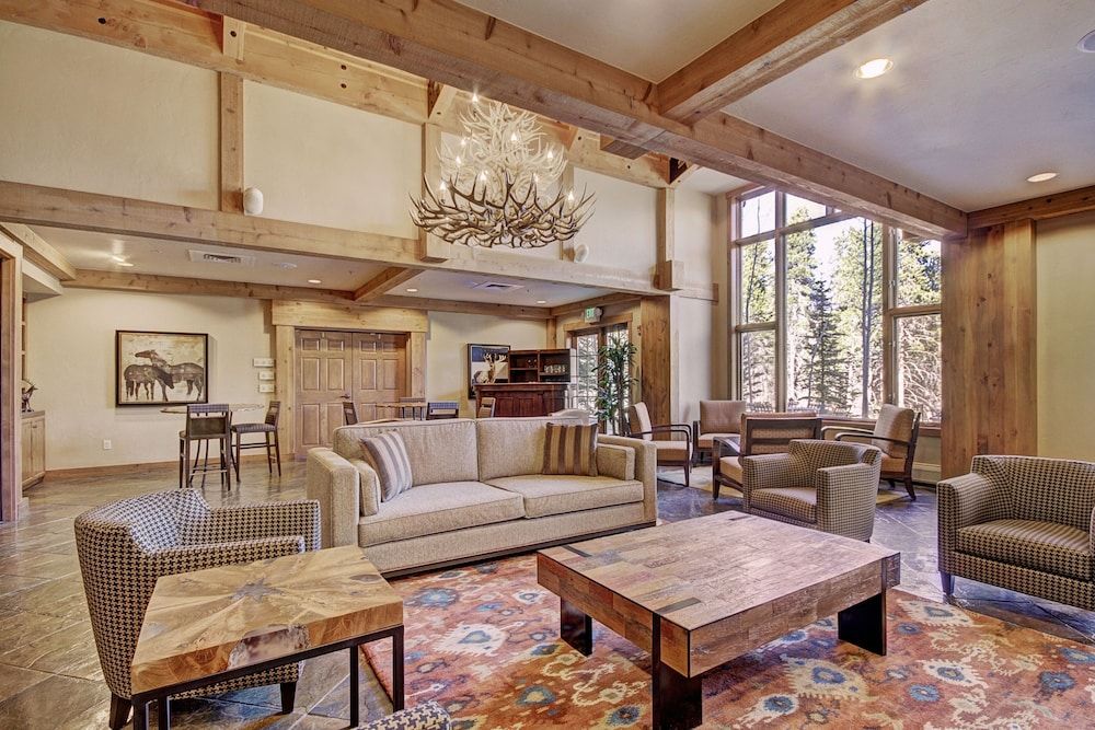 Mountain Thunder Lodge 2