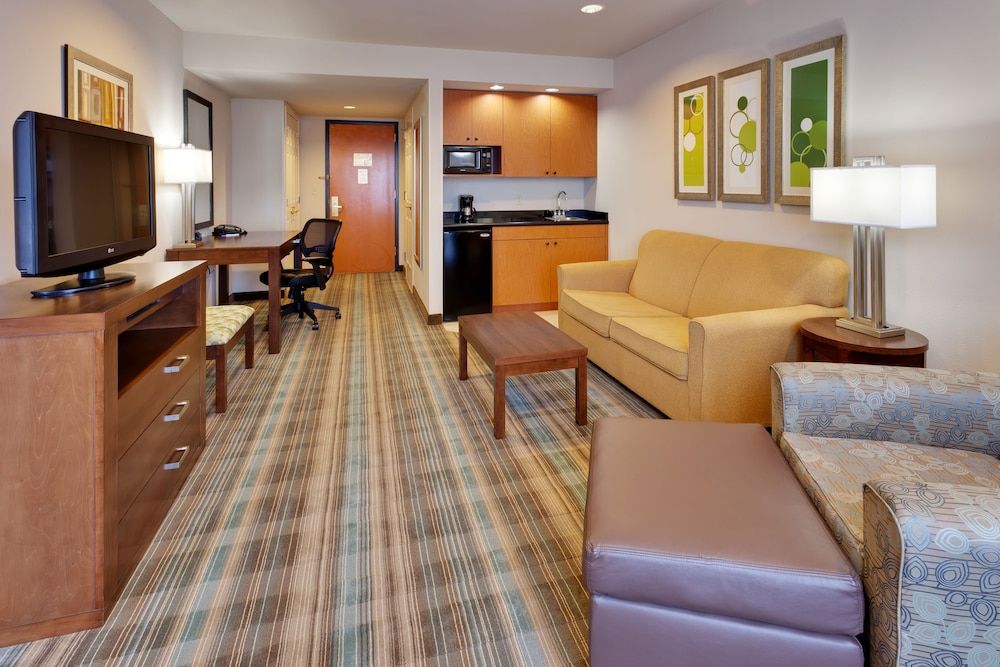 Holiday Inn Express San Francisco-Airport North 3 Holiday Inn Express San Francisco-Airport North 3